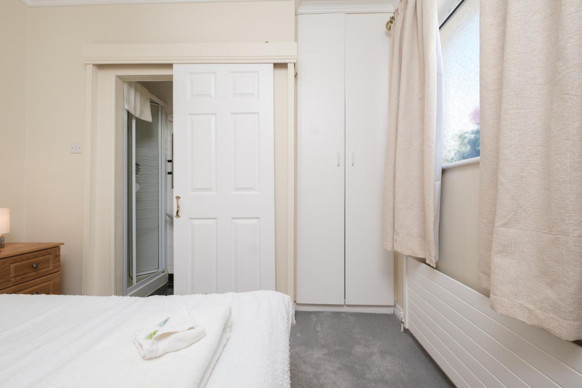 Four Seasons B&B Galway Exterior photo