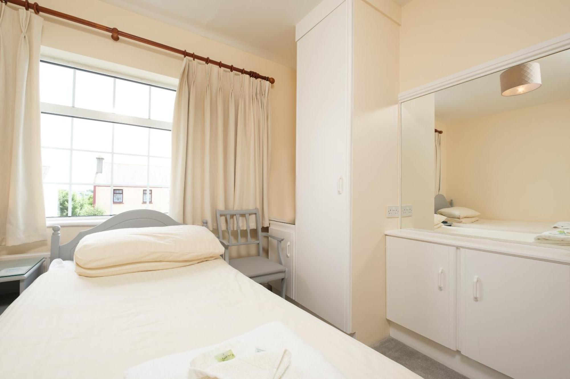 Four Seasons B&B Galway Exterior photo
